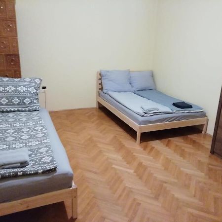 Via Tokaj Vendeghaz Apartment Sátoraljaújhely Екстериор снимка