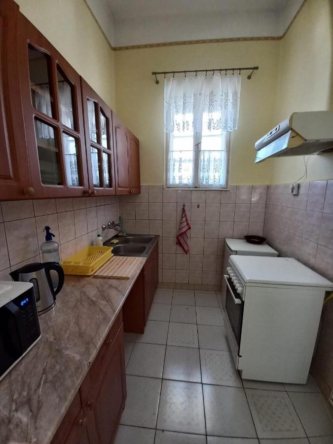 Via Tokaj Vendeghaz Apartment Sátoraljaújhely Екстериор снимка